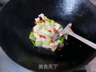 <taiwanese Cuisine> Stir-fried Flower Sticks (cuttlefish) recipe