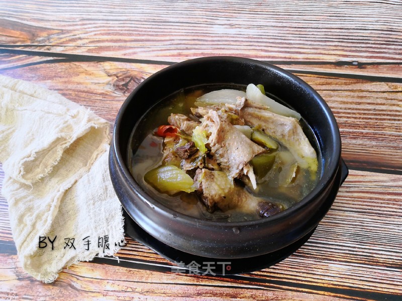 Braised Duck with Sour Radish recipe