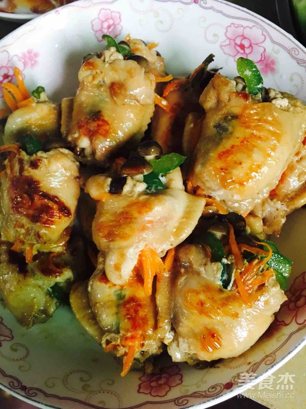 Three Fresh Chicken Wings recipe