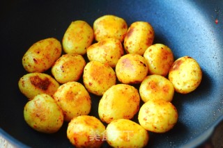 Fried Potatoes with Pepper and Cumin recipe