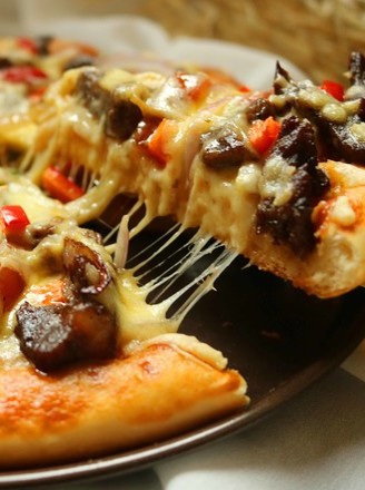 Black Pepper Beef Tenderloin Pizza recipe