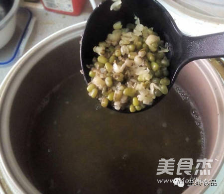 Black Brown Rice and Mung Bean Congee recipe