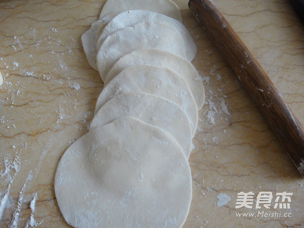 Fresh Bamboo Shoots and Pork Hot Noodle Pie recipe