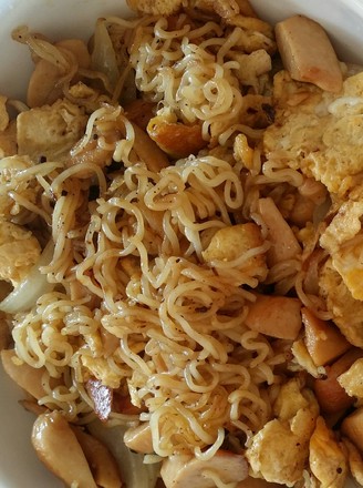 Fried Instant Noodles recipe