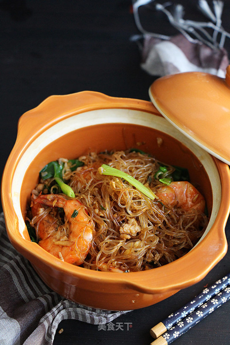 Shrimp and Vermicelli in Clay Pot recipe