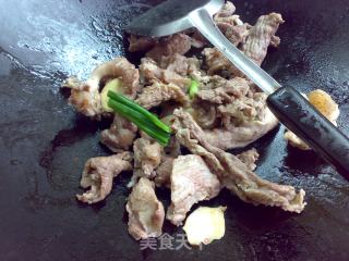 Stewed Beef Brisket with Onion recipe