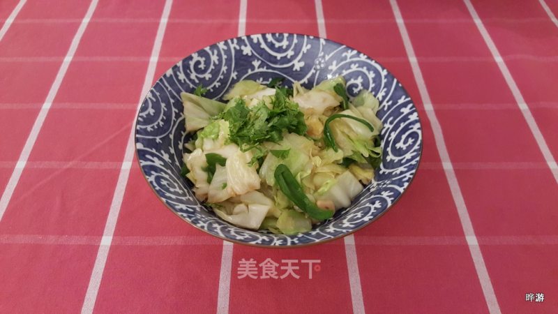 #trust之美# Stir-fried Cabbage with Green Pepper recipe