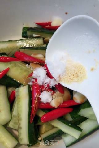 Hot and Sour Cucumber recipe