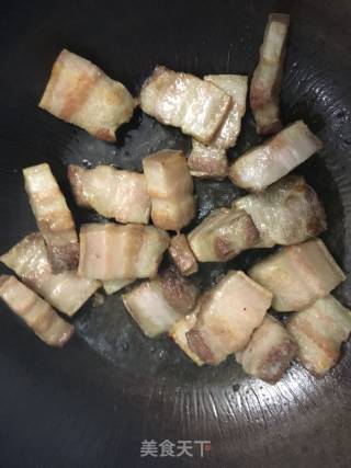 Braised Pork with Chestnut recipe