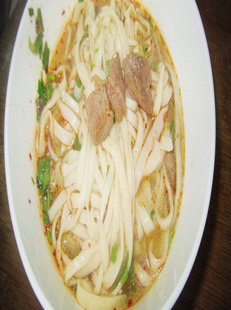 Hand Rolled Beef Noodle