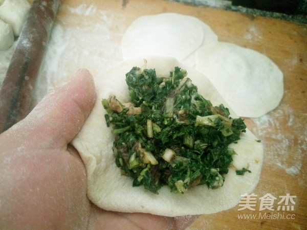 Wild Amaranth and Pork Buns recipe