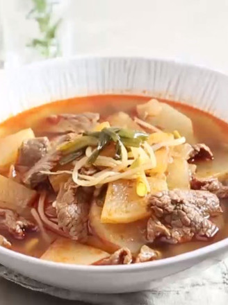 Korean Spicy Beef and White Radish Soup