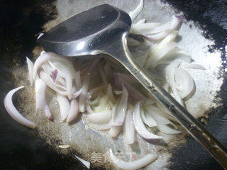 Stir-fried Pork Lung with Fragrant Dried Onion recipe