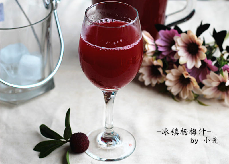 Summer Refreshing Drink-iced Bayberry Juice