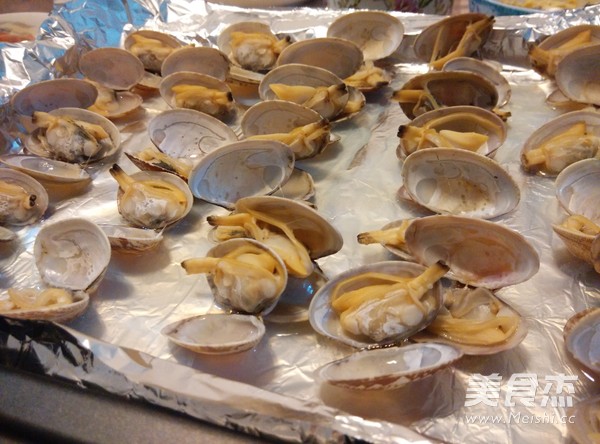 Roasted Clams in Original Sauce recipe