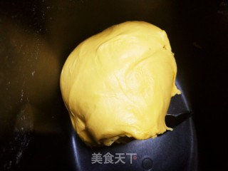 Pumpkin Meal Buns recipe