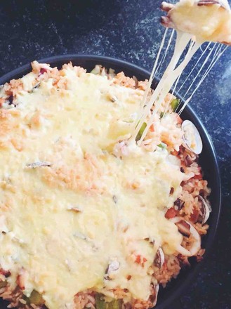 Baked Rice with Seafood and Cheese recipe