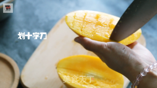 Men and Women Want to Have A Bite-mango Sago recipe