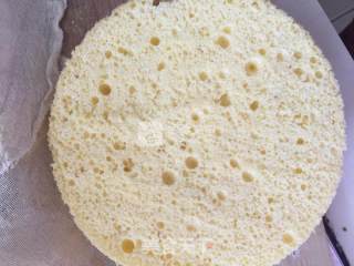 Eight Inch Strawberry Durian Naked Cake recipe