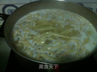 Happy New Year's Day——sweet Noodles recipe