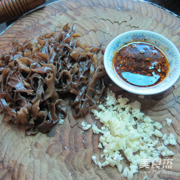 Garlic Marinated Fungus recipe