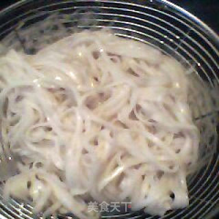Sour Pepper Bacon Noodle recipe