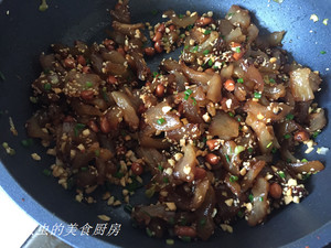 Finger Sucking Aftertaste Fried Beef Tendon recipe