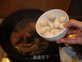 Spare Ribs and Seaweed Stewed Egg recipe