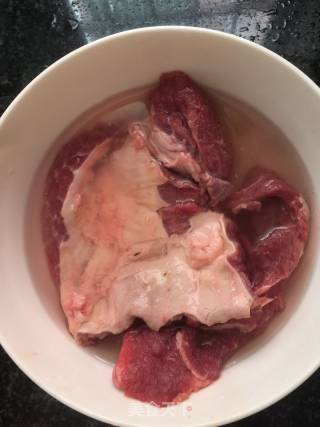 Braised Beef Brisket with White Radish recipe