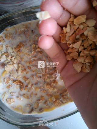 Baked Oatmeal with Dried Nuts recipe