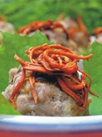 Steamed Shiitake Mushroom Lion's Head with Cordyceps Flower recipe