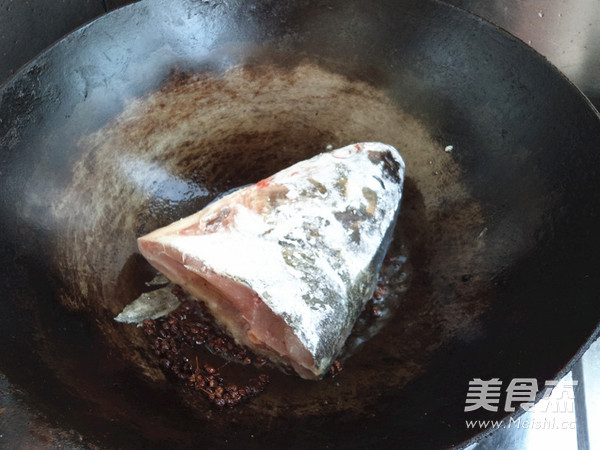 Silver Carp Head Tofu Soup recipe