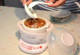 White Fungus and Lotus Seed Soup recipe