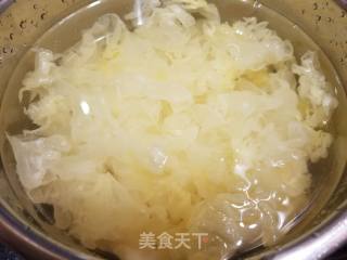 Relieve Cough and Nourish Lungs--chuanbei Shuangxue Sugar Water recipe