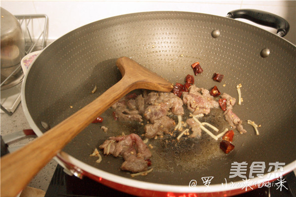 Beef Stir-fried Kale recipe