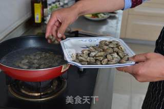 Stir-fried Clams with Shiitake Mushrooms and Tempeh, One Plate is Not Addictive~ recipe