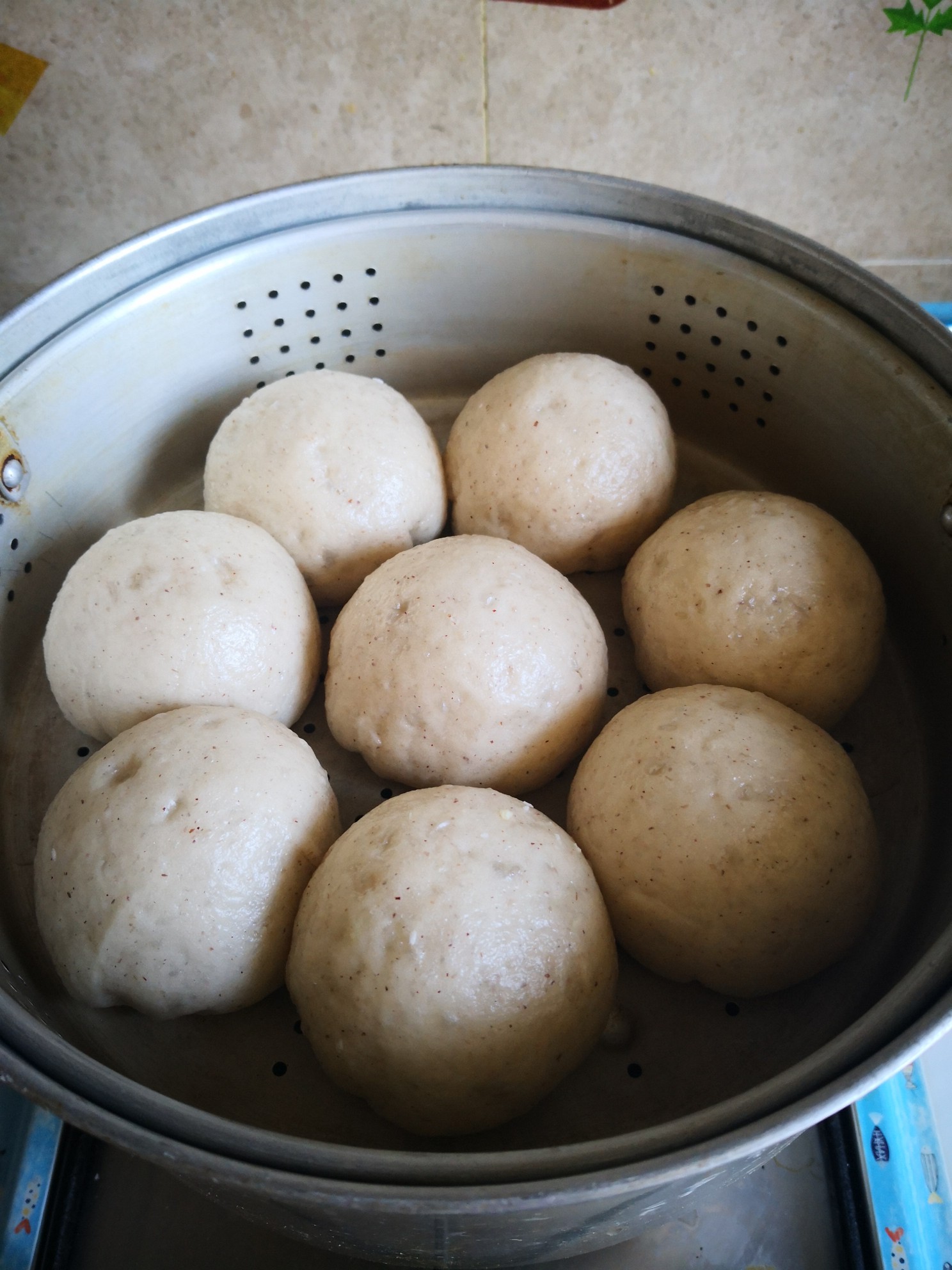 Black Rice Noodle Bean Buns recipe