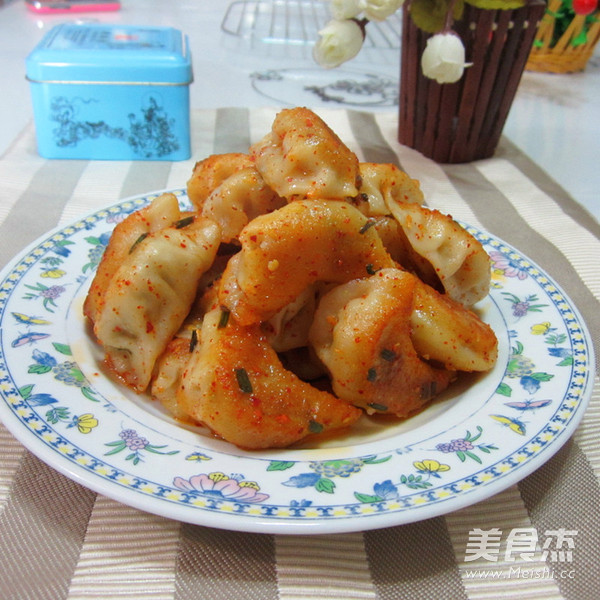 Fried Dumplings in A Ceramic Pan recipe