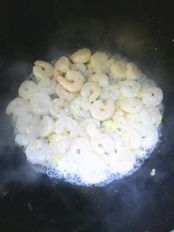 Duck Egg Fried Shrimp recipe