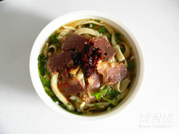 Beef Noodles with Black Bean Sauce recipe