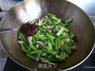 Fried Zhangqiu and Abalone with Soy Sauce recipe