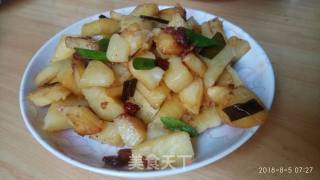 Pan-fried Cumin Potato Chunks recipe