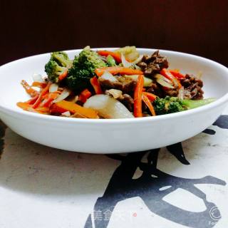 Stir-fried Beef with Three Vegetables recipe