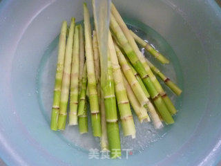Braised Feet and Bamboo Shoots recipe