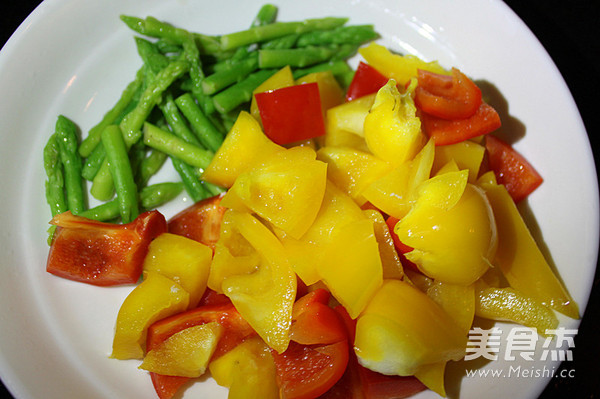Yellow Peach Salad recipe