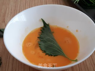 Egg Dumplings with Basil Leaves recipe