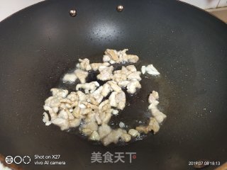 Stir-fried Garlic Sprouts with Sliced Pork recipe