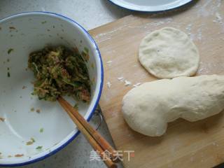 Carrot Pork Bun recipe