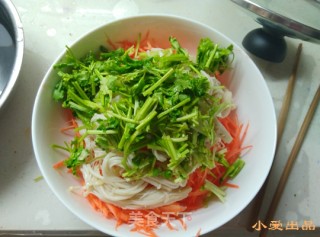 【shaanxi】carrots Mixed with Golden Needles recipe