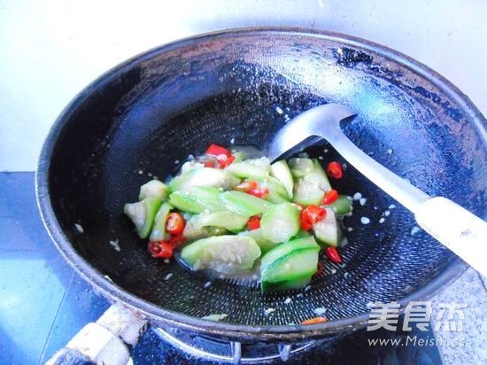 Stir-fried Snake Beans with Belle Peppers recipe